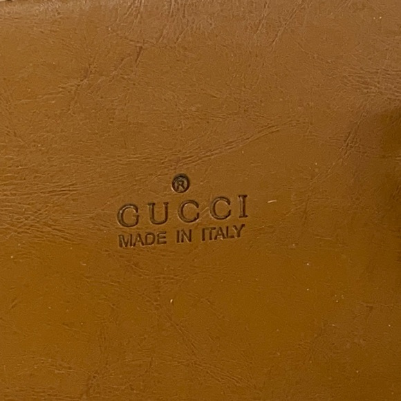 Faux women’s Gucci leather bag - Picture 2 of 3